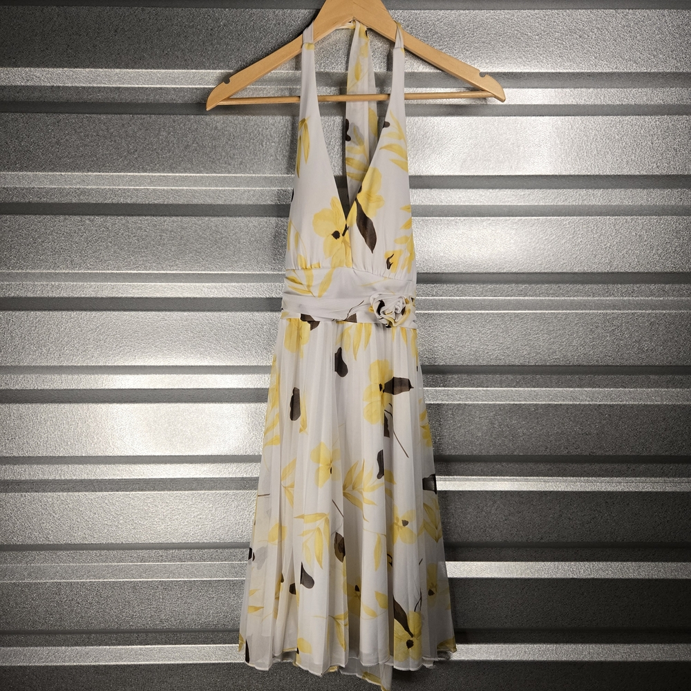 Sprecklers Floral Dress – Yellow/White – Size M